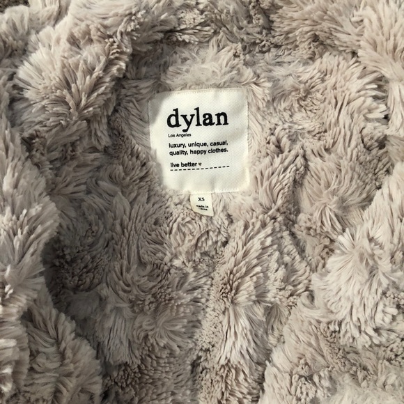 Faux Fur Vest Dylan by True Grit - Picture 2 of 4